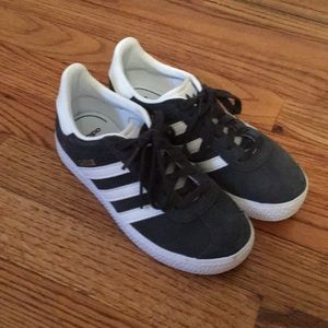 Like new adidas gazelle sneakers with box.